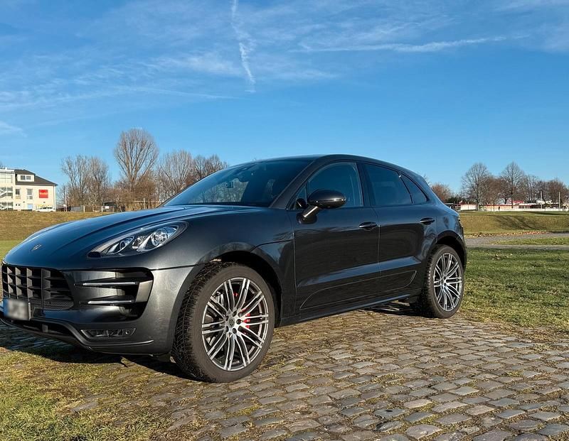 Gebraucht Porsche Macan 400 PS (294 kW) 2017 Grau SUV