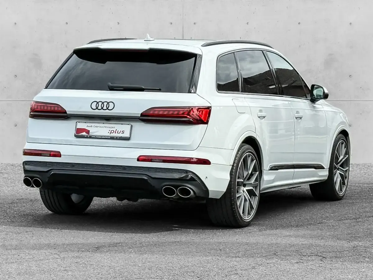Gebraucht Audi SQ7 Ambiente 507 PS (372 kW) 2021 Gletscherweiß metallic SUV