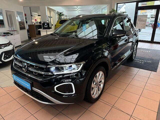 Gebraucht VW T-Roc Style 150 PS (110 kW) 2023 Deep black perleffekt SUV
