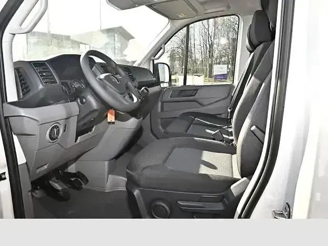 Neu VW Crafter Trendline 75 PS (55 kW) 2025 Weiß Van
