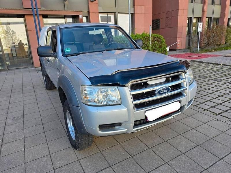 Gebraucht Ford Ranger 143 PS (105 kW) 2008 Silber Pickup