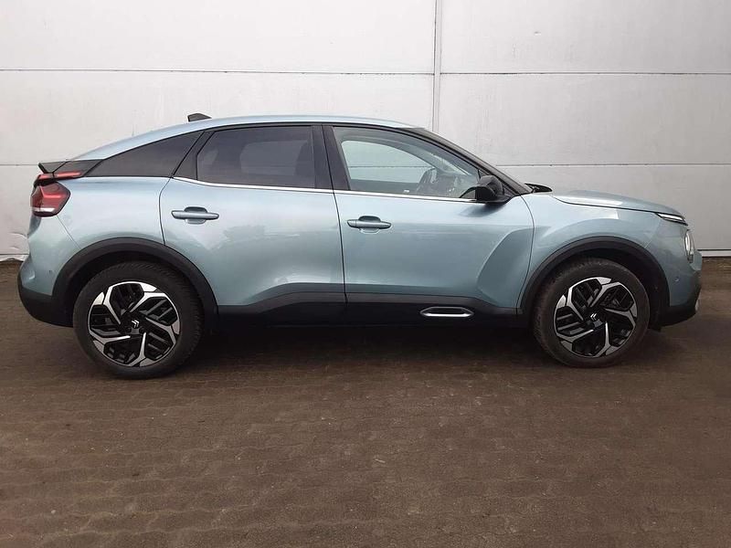 Gebraucht Citroën C4 PureTech 131 PS (96 kW) 2023 Lackierung olbia blau/typ auss SUV