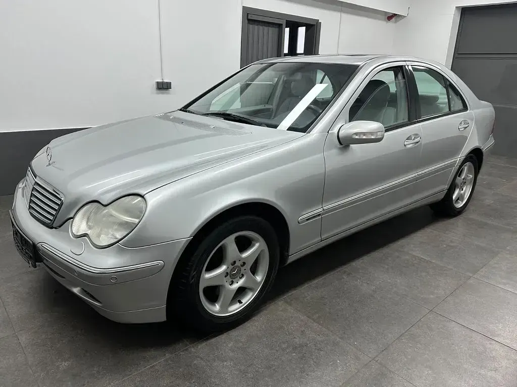 Gebraucht Mercedes C240 Elegance 170 PS (125 kW) 2002 Silber Limousine