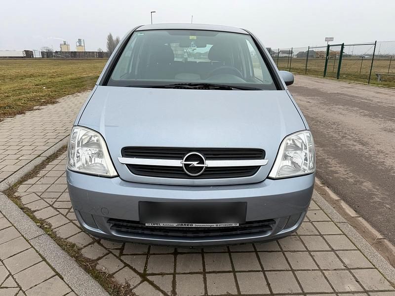 Grau Gebraucht 2004 Opel Meriva Van / Kleinbus | 750 € (Guter Preis) - Bild 1/4