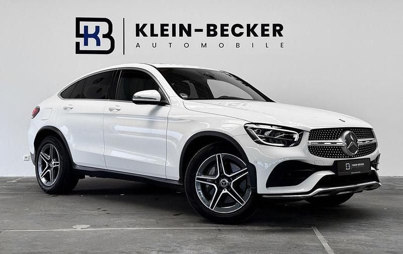 Weiß Gebraucht 2020 Mercedes GLC220 AMG Coupé | 36.990 € (Fairer Preis) - Bild 1/4