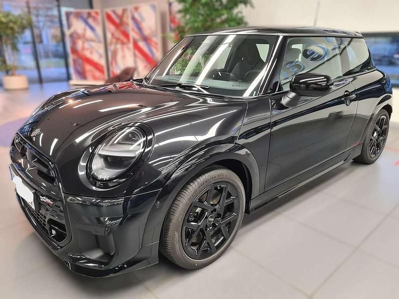 Używany Mini Cooper S 204 KM (150 kW) 2025 Czarny Hatchback