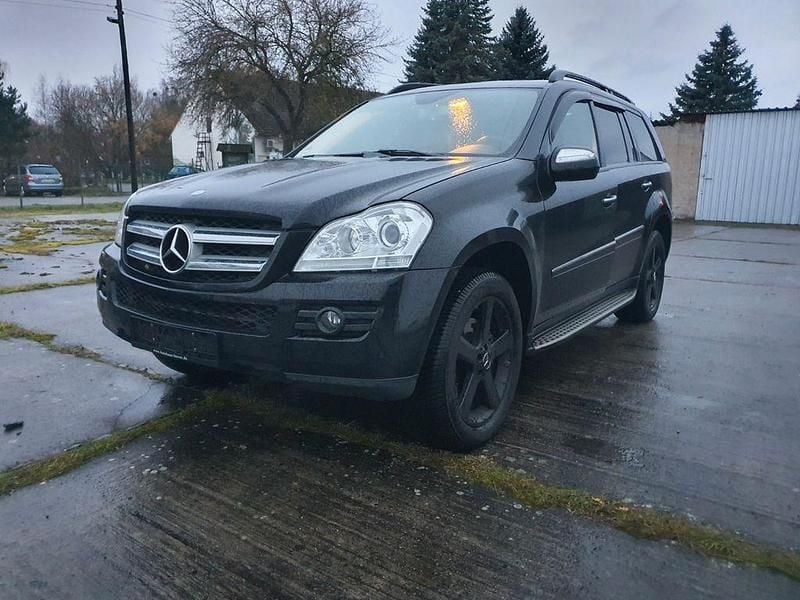 Schwarz Gebraucht 2009 Mercedes GL450 SUV | 8.999 € (Superpreis) - Bild 1/4