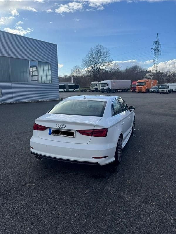 Gebraucht Audi A3 S-Line 150 PS (110 kW) 2016 Weiß Limousine