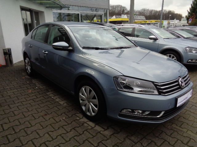 Gebraucht VW Passat 177 PS (130 kW) 2013 Grau metallic Limousine