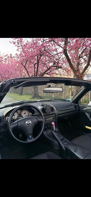 Gebraucht Mazda MX5 110 PS (80 kW) 2004 Silber Cabrio