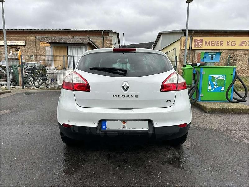 Gebraucht Renault Mégane III Night&Day 106 PS (77 kW) 2010 Kleinwagen