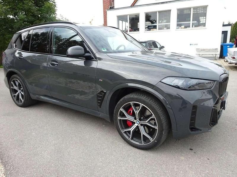 Gebraucht BMW X5 M Sport 286 PS (210 kW) 2023 Dravitgrau SUV