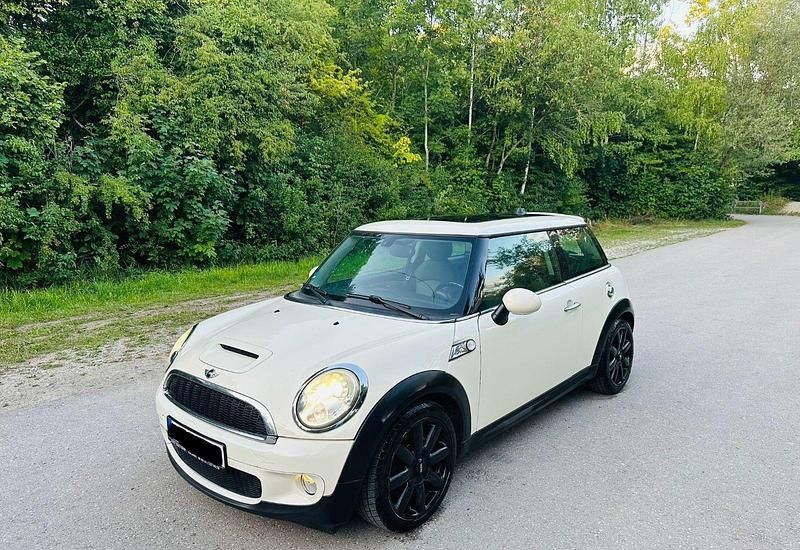 Weiß Gebraucht 2010 Mini Cooper S Kleinwagen | 4.399 € (Guter Preis) - Bild 1/4