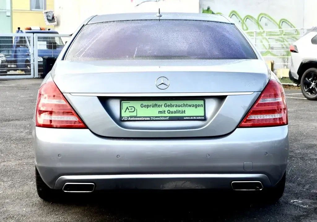 Gebraucht Mercedes S500 435 PS (319 kW) 2012 Silber Limousine