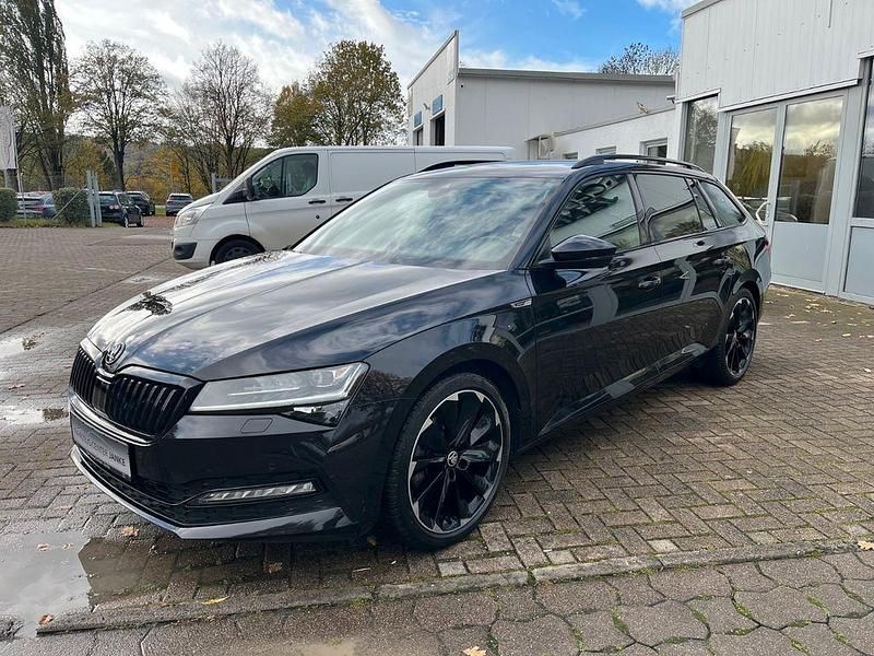 Gebraucht Skoda Superb SportLine 190 PS (139 kW) 2019 Schwarz Kombi
