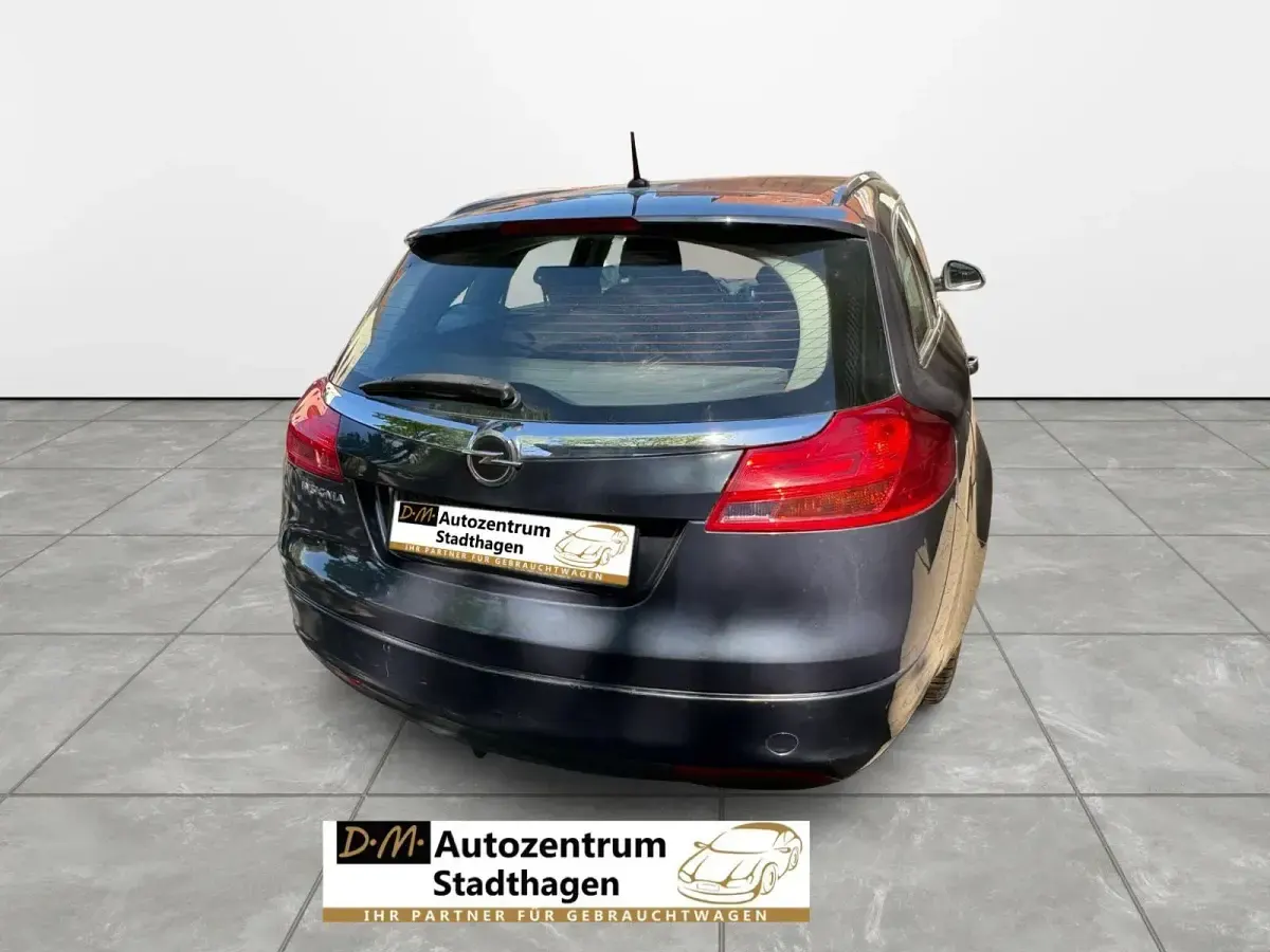 Gebraucht Opel Insignia Edition 140 PS (102 kW) 2010 Blau Kombi
