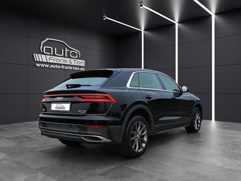Gebraucht Audi Q8 Ambiente 231 PS (169 kW) 2021 Schwarz SUV