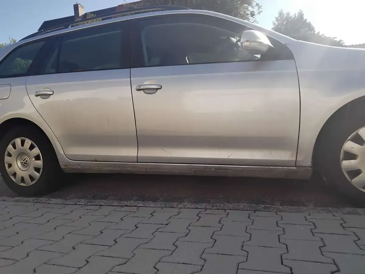 Gebraucht VW Golf V Comfortline 105 PS (77 kW) 2008 Kombi