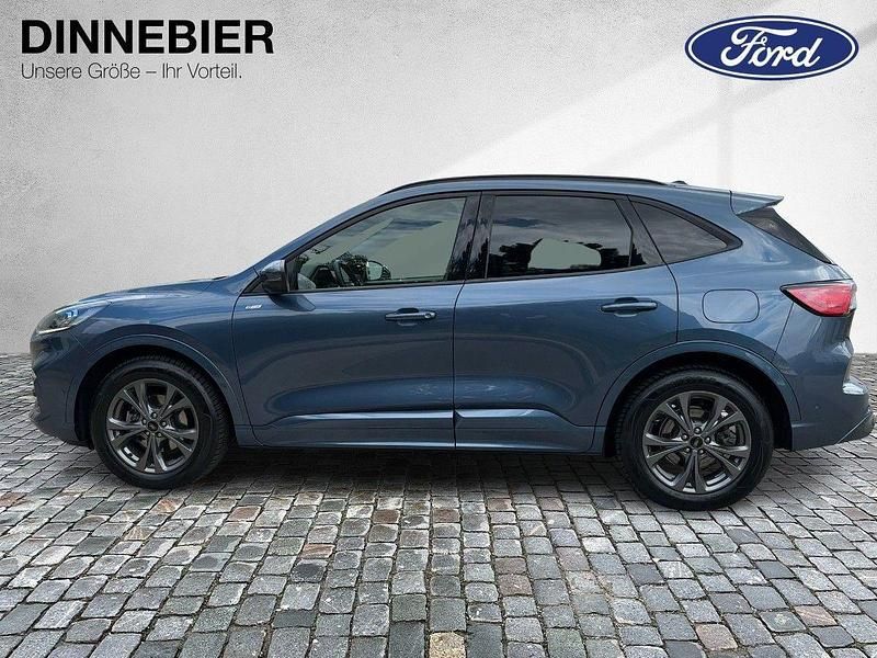 Gebraucht Ford Kuga ST-Line X 190 PS (139 kW) 2024 Chroma blau met SUV