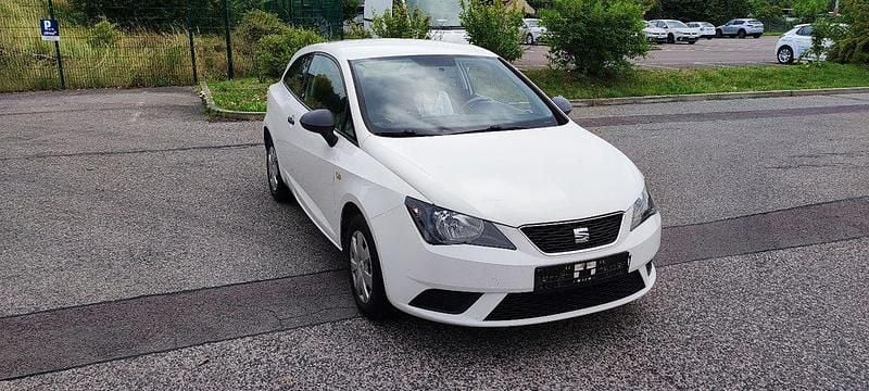 Weiß Gebraucht 2014 Seat Ibiza SC Reference Kleinwagen | 5.500 € (Fairer Preis) - Bild 1/4
