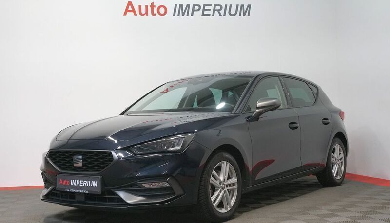 Blau Gebraucht 2022 Seat Leon FR Limousine | 22.590 € (Fairer Preis) - Bild 1/4