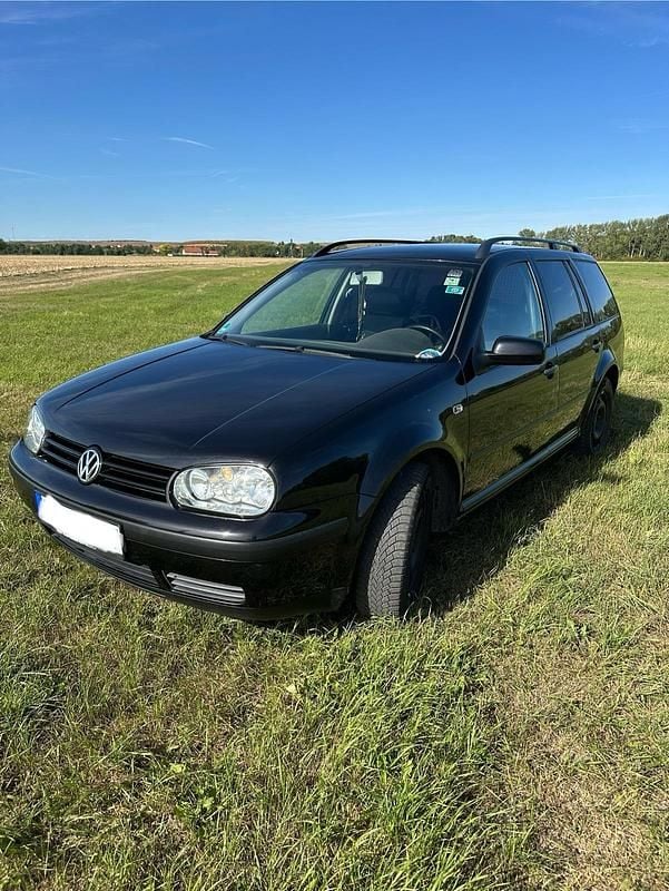 Schwarz Gebraucht 2004 VW Golf IV Kombi | 1.600 € (Superpreis) - Bild 1/4
