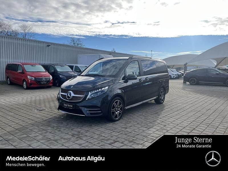 Graphitgrau Gebraucht 2023 Mercedes V300 Exclusive Van / Kleinbus | 71.850 € (Etwas zu teuer) - Bild 1/4