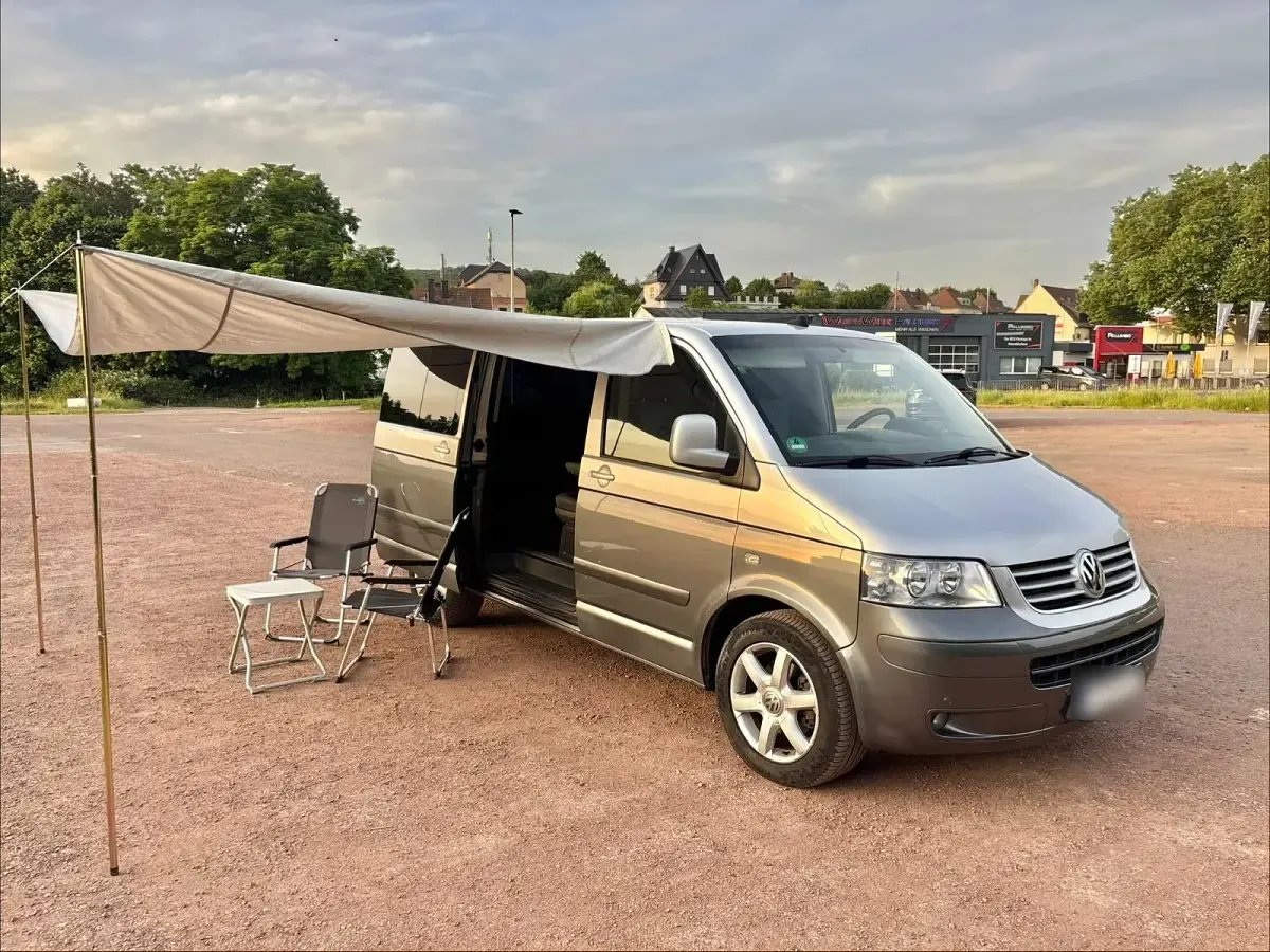 Gebraucht VW Multivan 174 PS (127 kW) 2007 Grau Van / Kleinbus