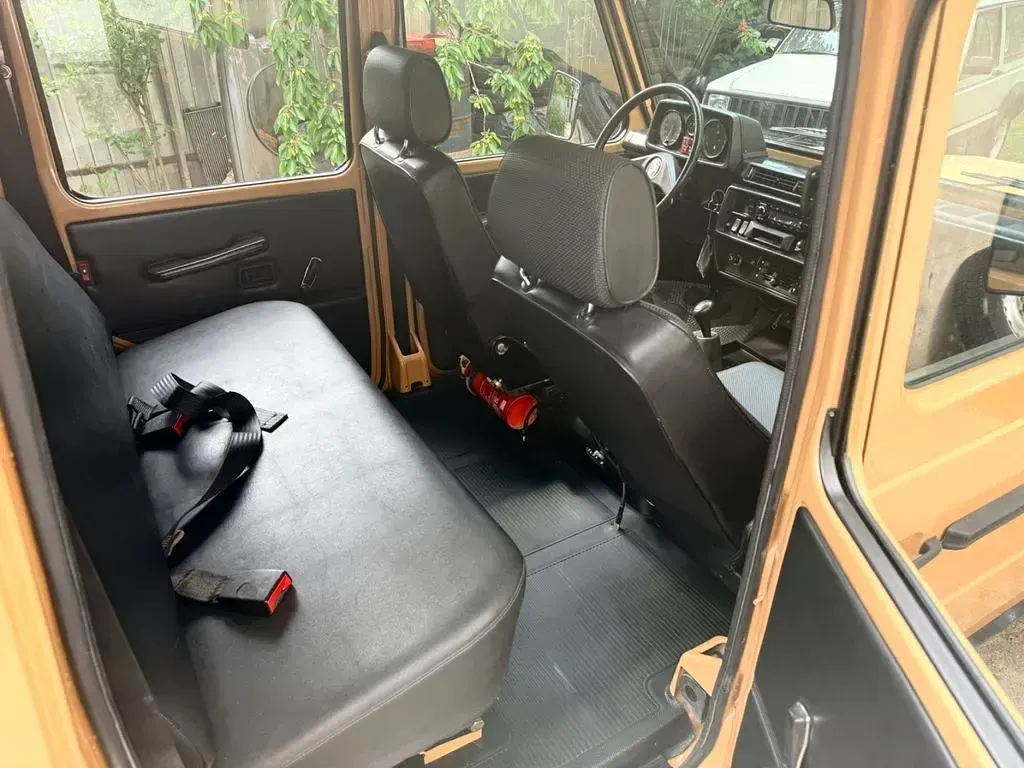 Gebraucht Mercedes G230 90 PS (66 kW) 1983 Beige SUV