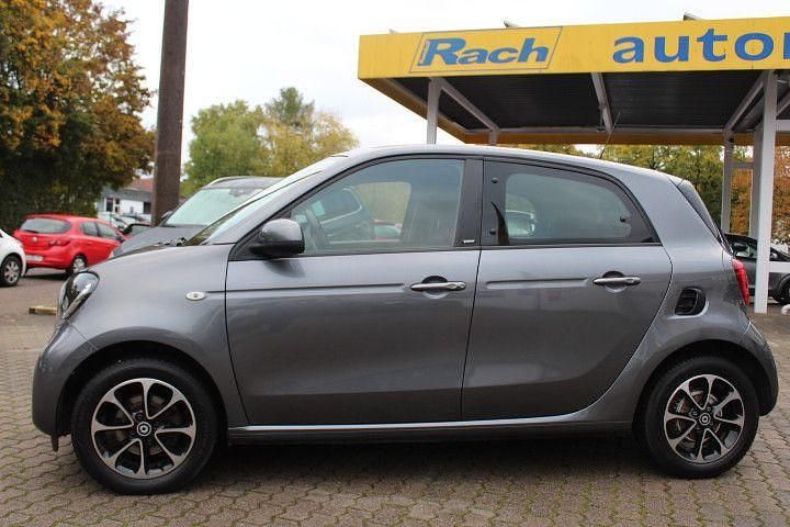 Gebraucht Smart ForFour 90 PS (66 kW) 2017 Grau Kleinwagen