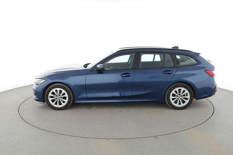 Gebraucht BMW 320 Advantage 190 PS (139 kW) 2021 Blau Kombi
