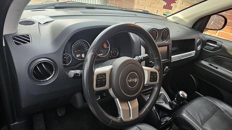 Schwarz Gebraucht 2013 Jeep Compass North SUV | 4.300 € (Guter Preis) - Bild 1/4