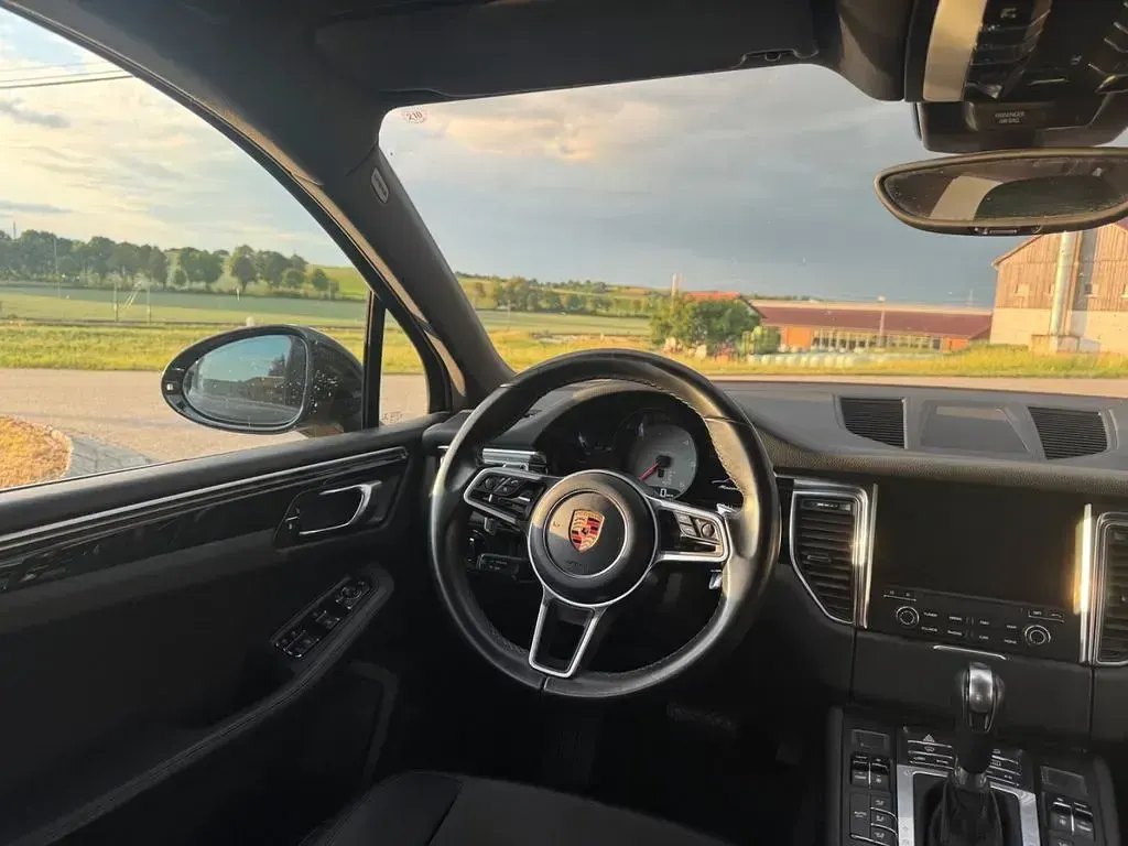 Gebraucht Porsche Macan S Diesel 258 PS (189 kW) 2018 Schwarz SUV