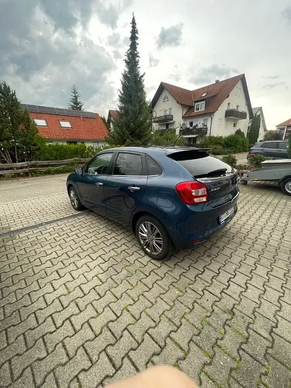 Gebraucht Suzuki Baleno 111 PS (81 kW) 2019 Blau Kleinwagen