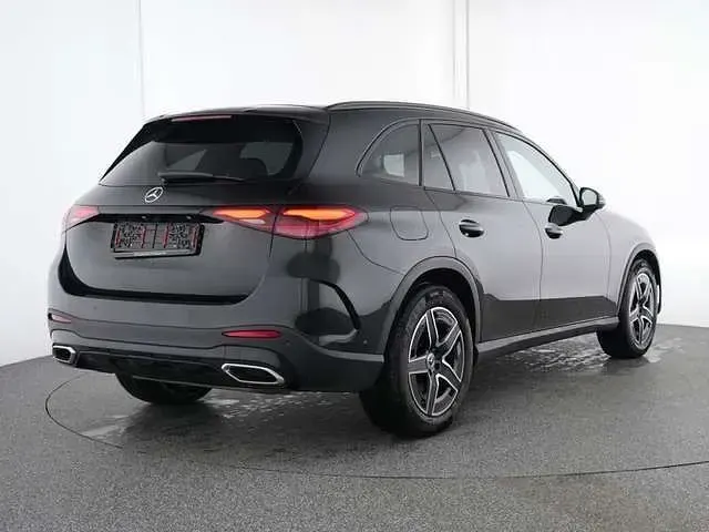Gebraucht Mercedes 200 AMG 204 PS (150 kW) 2025 SUV