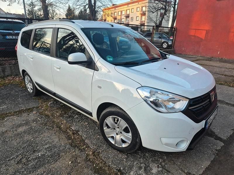 Gebraucht Dacia Lodgy 115 PS (84 kW) 2018 Weiß Van / Kleinbus