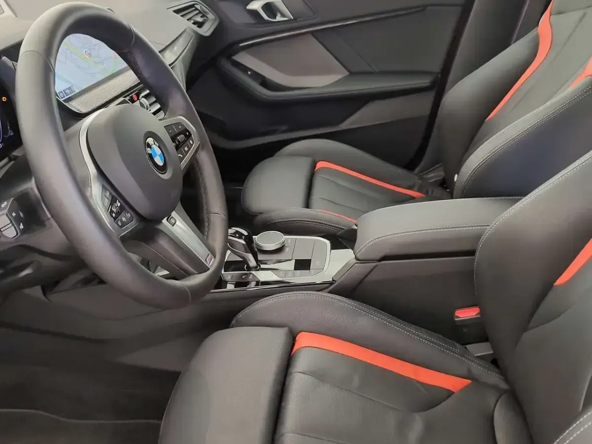 Gebraucht BMW 220 Performance 178 PS (130 kW) 2024 Rot Coupé