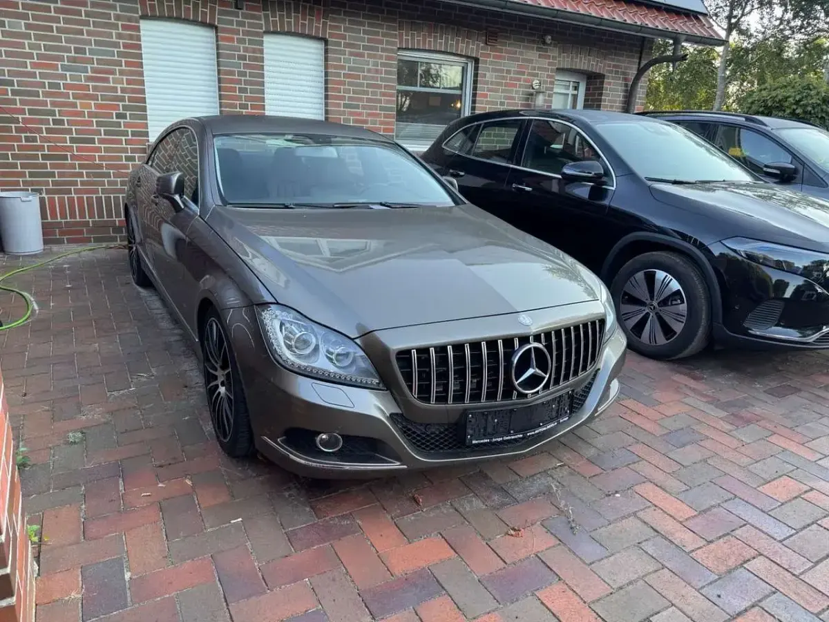 Gebraucht Mercedes CLS350 265 PS (194 kW) 2013 Indiumgrau  metalliclack Coupé