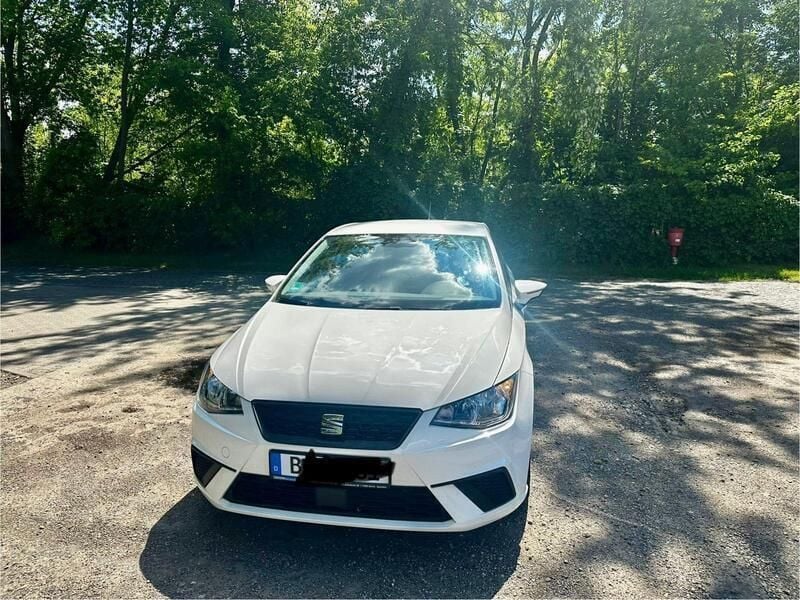 Weiß Gebraucht 2021 Seat Ibiza Kleinwagen | 13.900 € (Superpreis) - Bild 1/4