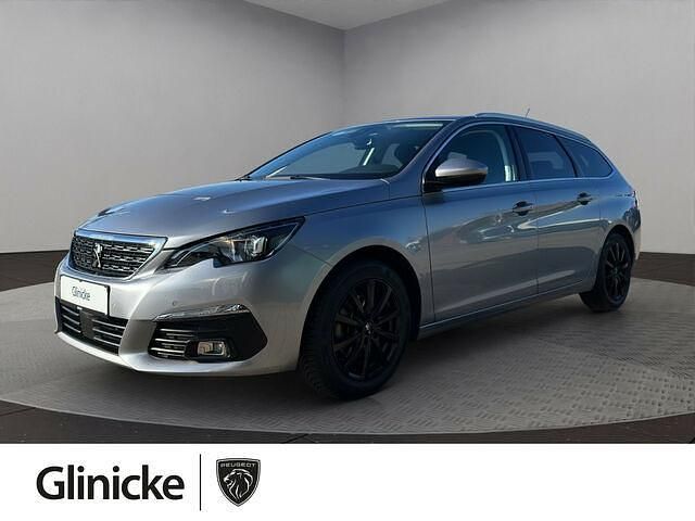 Gebraucht Peugeot 308 SW Allure 131 PS (96 kW) 2020 Andere farbe Kombi