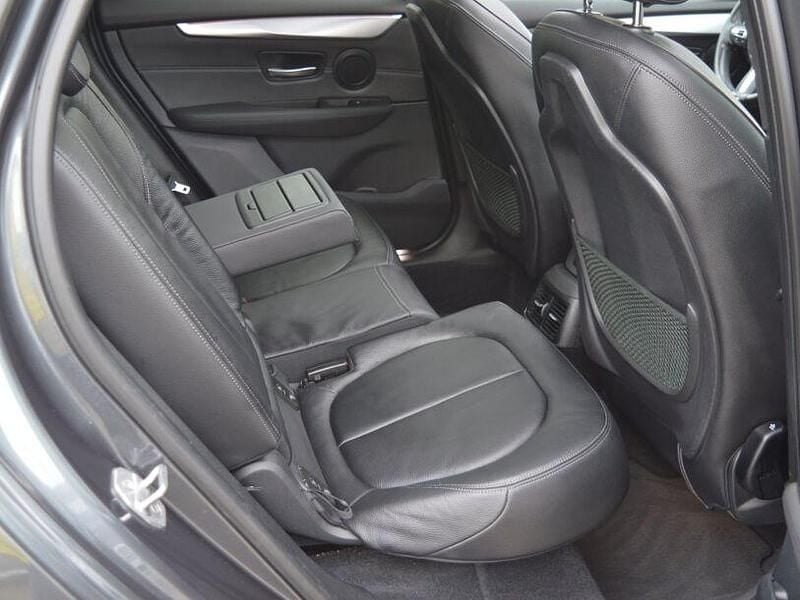 Gebraucht BMW 220 M Sport 192 PS (141 kW) 2018 Grau Kombi