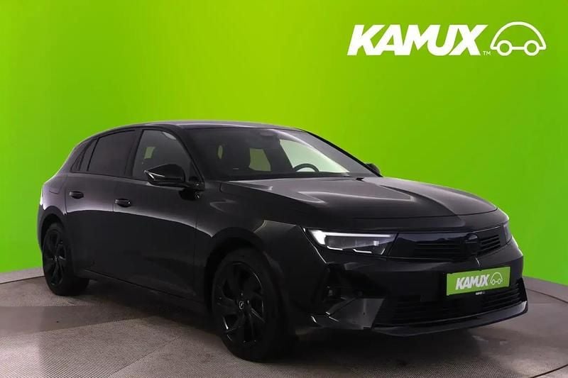 Gebraucht Opel Astra 131 PS (96 kW) 2024 Black pearl paint/pearlescent metallic ext trim type Limousine