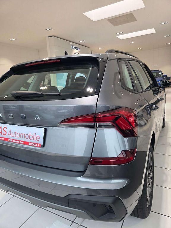 Neu Skoda Kamiq 116 PS (85 kW) 2026 Graphitegrau metallic SUV