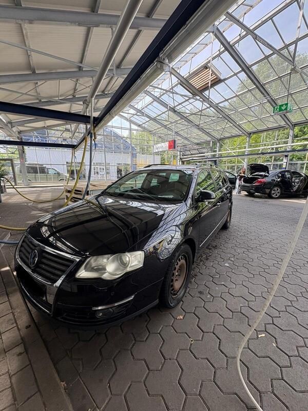 Schwarz Gebraucht 2007 VW Passat Kombi | 1.999 € (Superpreis) - Bild 1/4