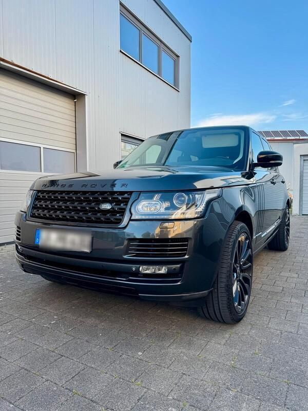 Grau Gebraucht 2014 Land Rover Range Rover Vogue SUV | 28.000 € - Bild 1/4
