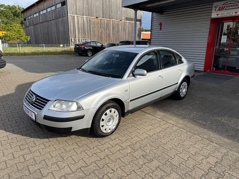 Gebraucht VW Passat Basis 102 PS (75 kW) 2001 Silber Limousine
