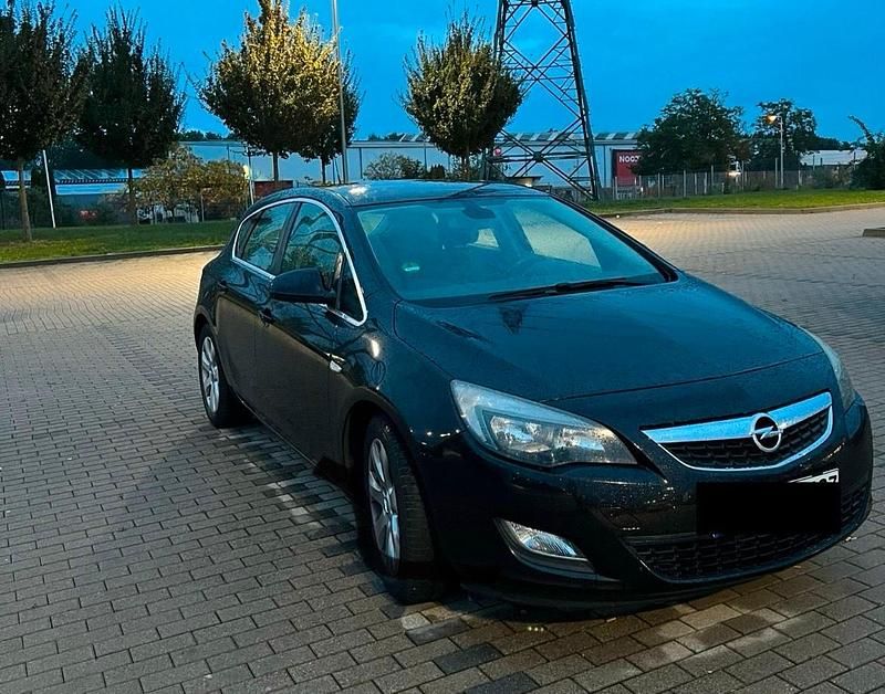 Usata Opel Astra 2012 Nero Berlina