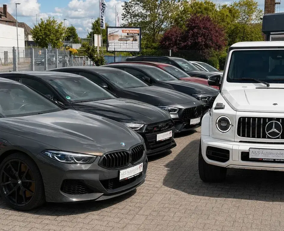 Gebraucht BMW 540 M Sport 303 PS (222 kW) 2024 Rot Limousine