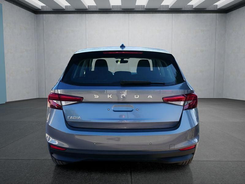 Neu Skoda Fabia Selection 95 PS (69 kW) 2026 Grau Kleinwagen