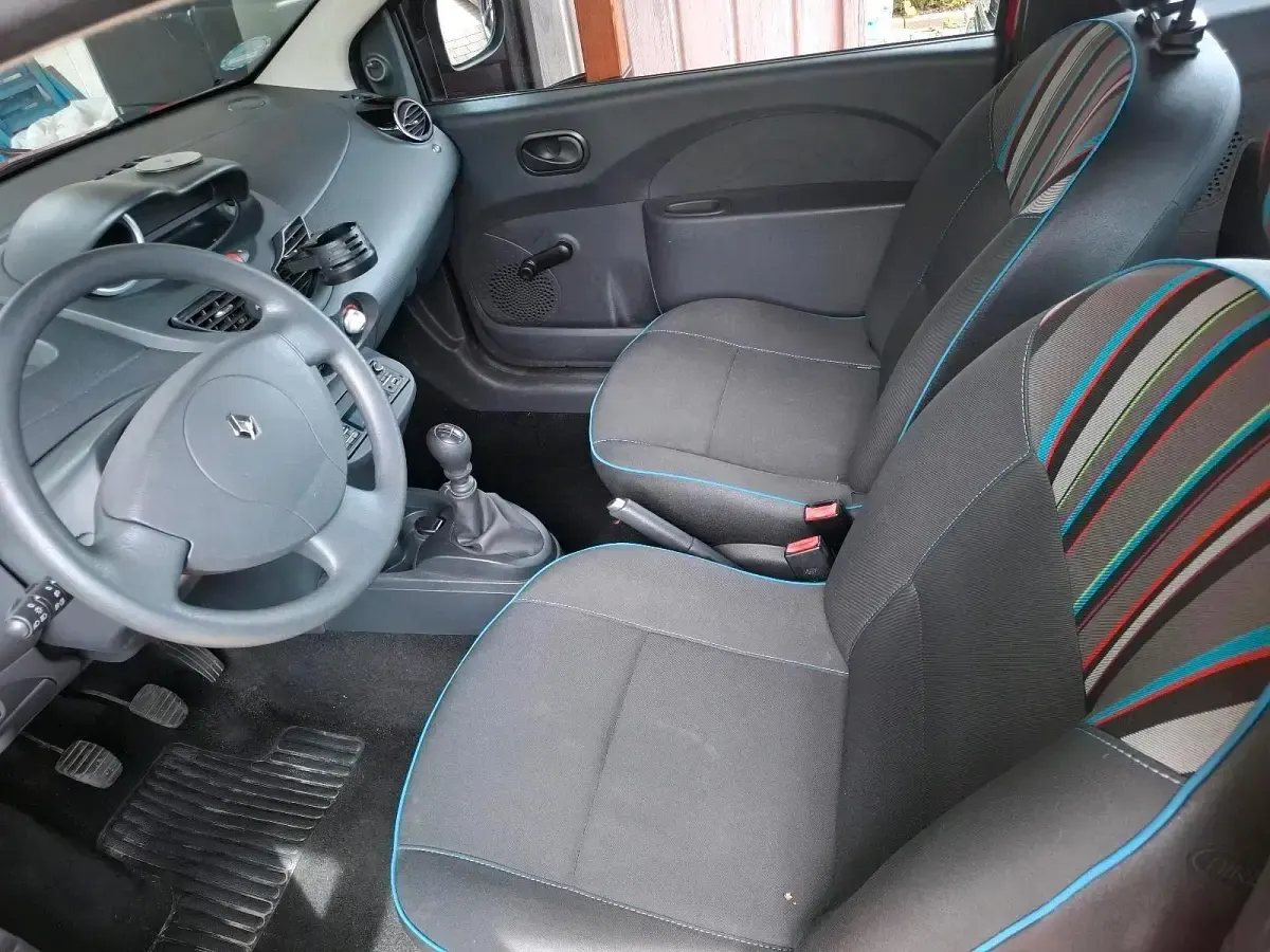 Gebraucht Renault Twingo 75 PS (55 kW) 2014 Rot Kleinwagen